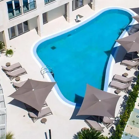 Family-friendly With Swimming Pool - 27270 Umago